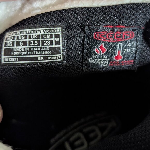 Keen Elsa Water Proof Winter Boots Size 6 - Picture 6 of 12